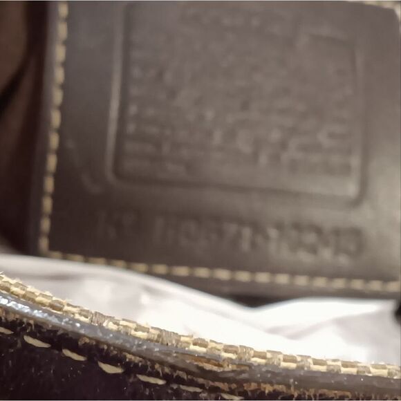 Coach Hampton Medium Khaki Jacquard Signature C Carryall Tote - Picture 9 of 11